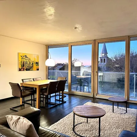 Seaview Apartment Aparthotel 4*